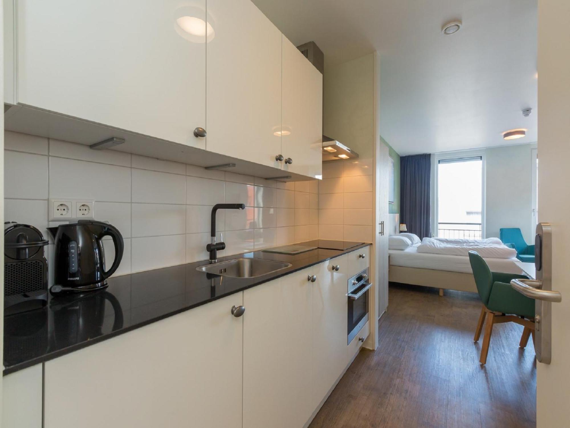 Luxurious Studio For 2 People A 1 Minute Walk From The Beach Of 주테란데 외부 사진
