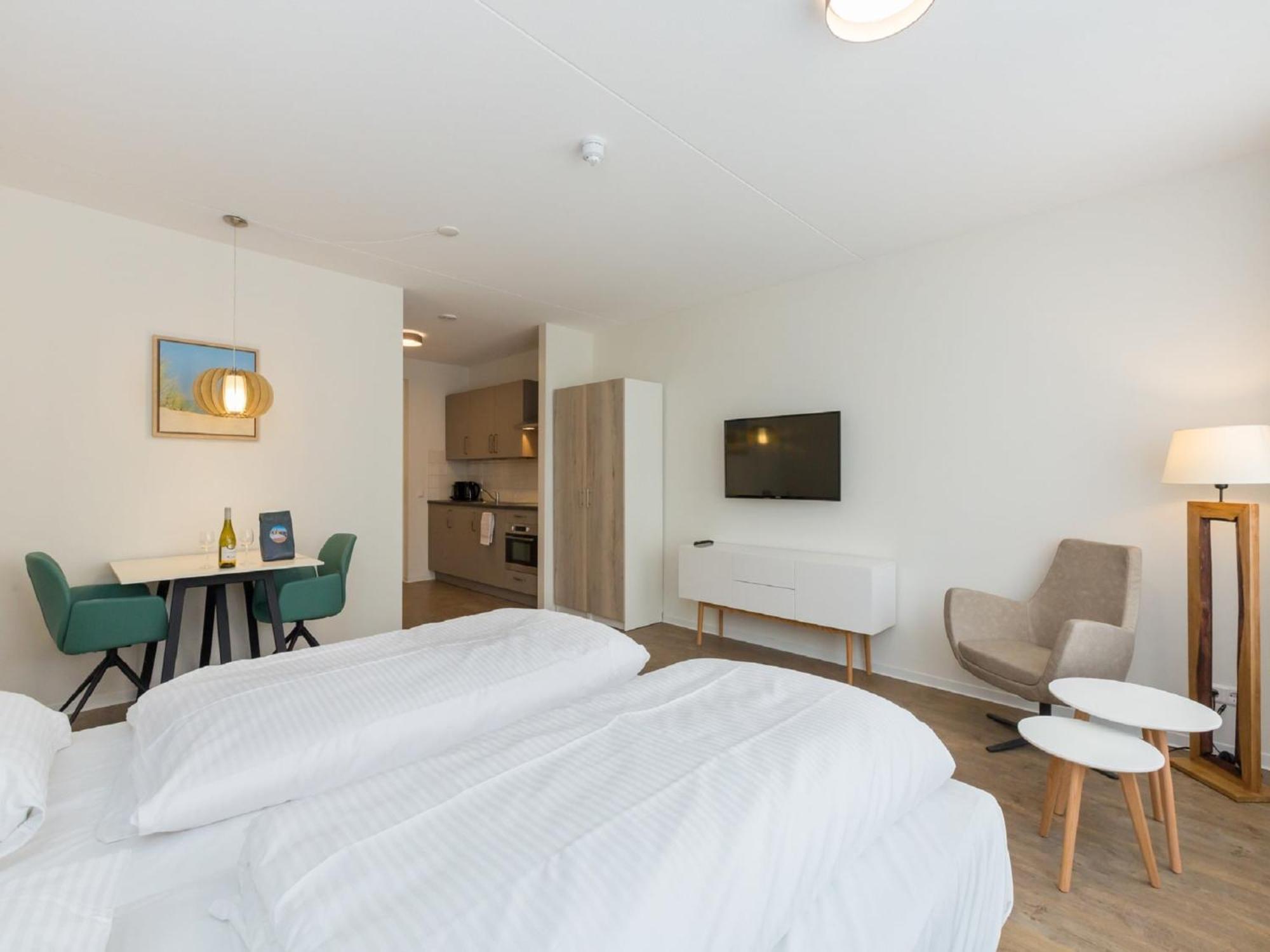 Luxurious Studio For 2 People A 1 Minute Walk From The Beach Of 주테란데 외부 사진